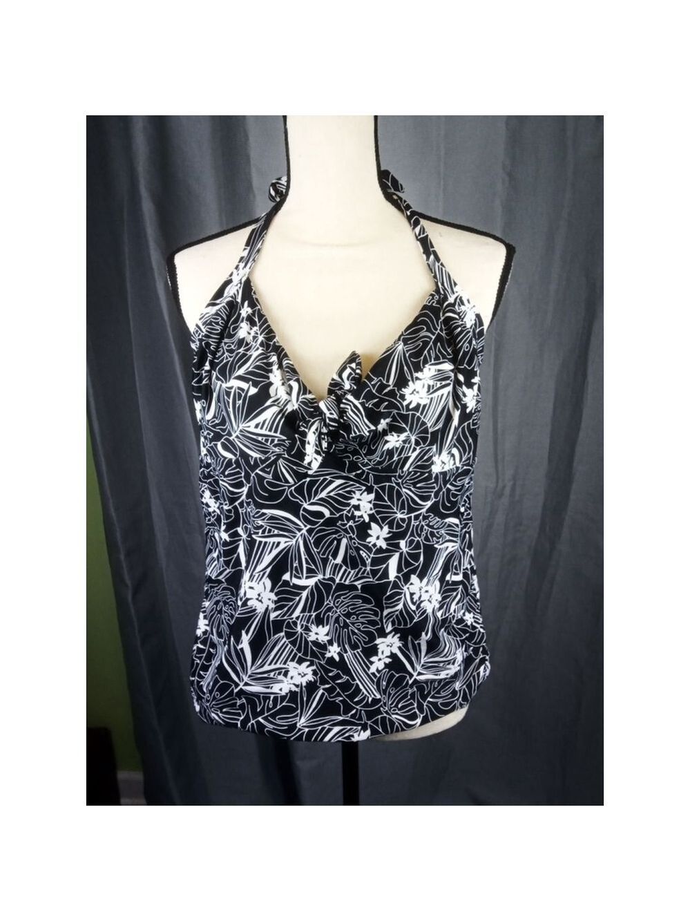 Catalina tankini halter top, black and white floral, size XL